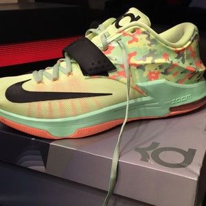 KD size 12